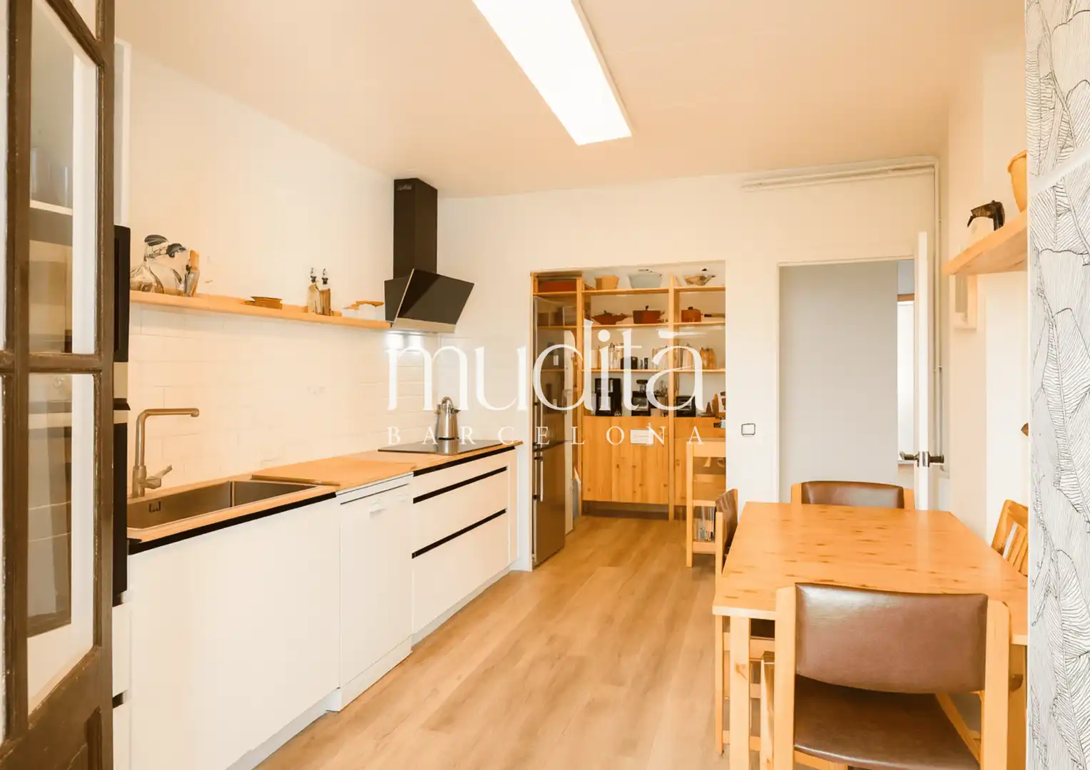 Cuina de Apartament en venda en Sant Quirze de Besora amb Forn i Balcó
