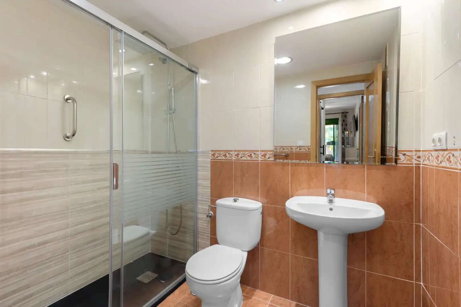 Flat for rent in Calle Calle Mirlos, Torreblanca del Sol