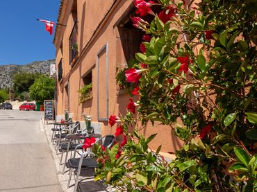 Hotel in vendita a Sagra