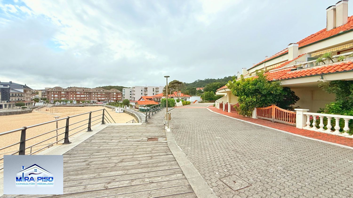 Exterior view of Planta baja for sale in Arnuero  with Heating and Terrace
