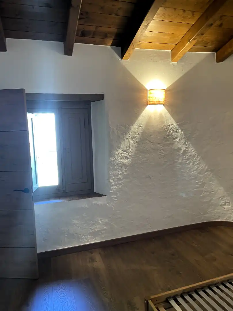 Flat for rent in La Vall d'en Bas  with Heating and Balcony