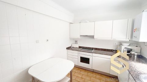 Photo 4 of Flat for rent in Luis Briñas Kalea, Basurtu, Bilbao