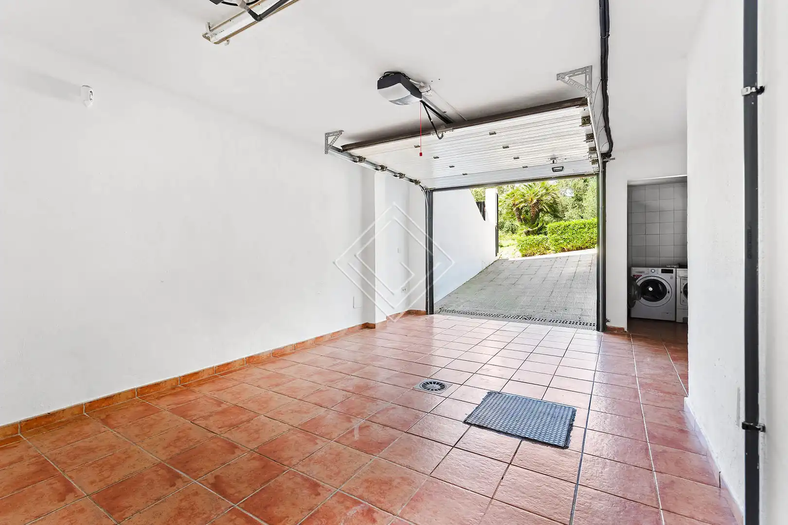 Chalet con piscina en venta en Milla de Oro, imagen 32
