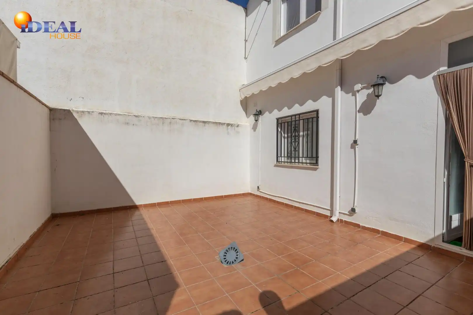Adossat amb terrassa en venda a Calle Bermejales 9, imagen 14
