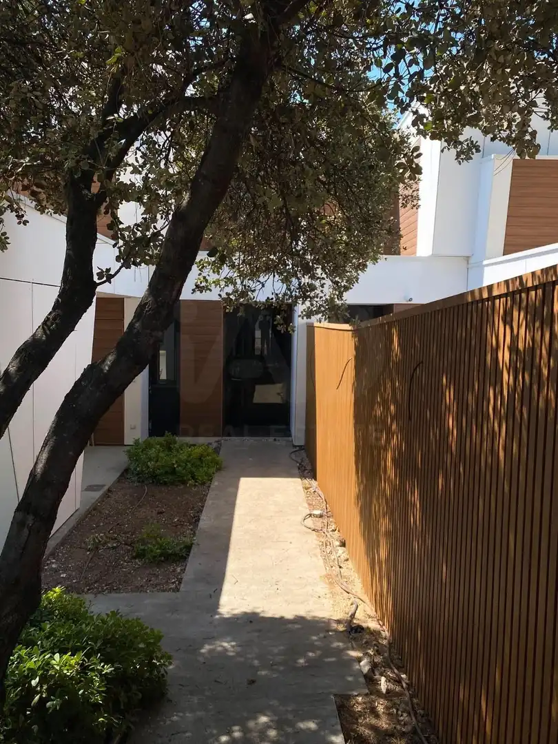 Vista exterior de Casa o chalet de alquiler en Torrelodones