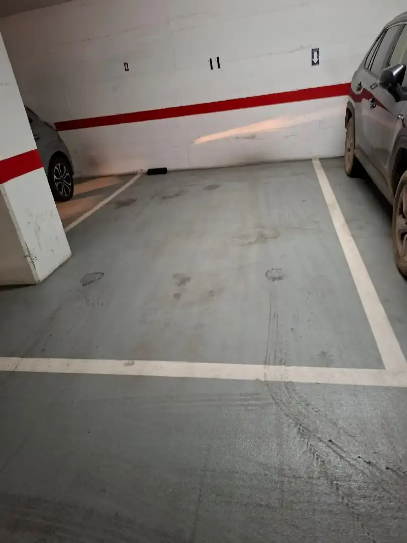 Parking of Garage for rent in Centre - Sant Josep - Sanfeliu