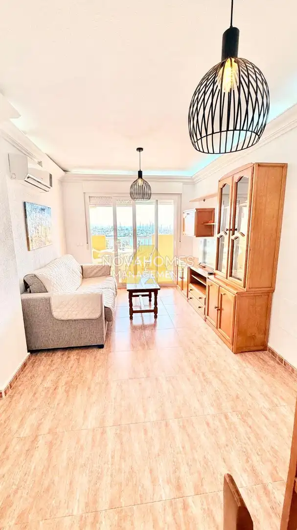 Wohnzimmer von Wohnungen zum Verkauf in La Manga del Mar Menor mit Klimaanlage, Heizung und Terrasse