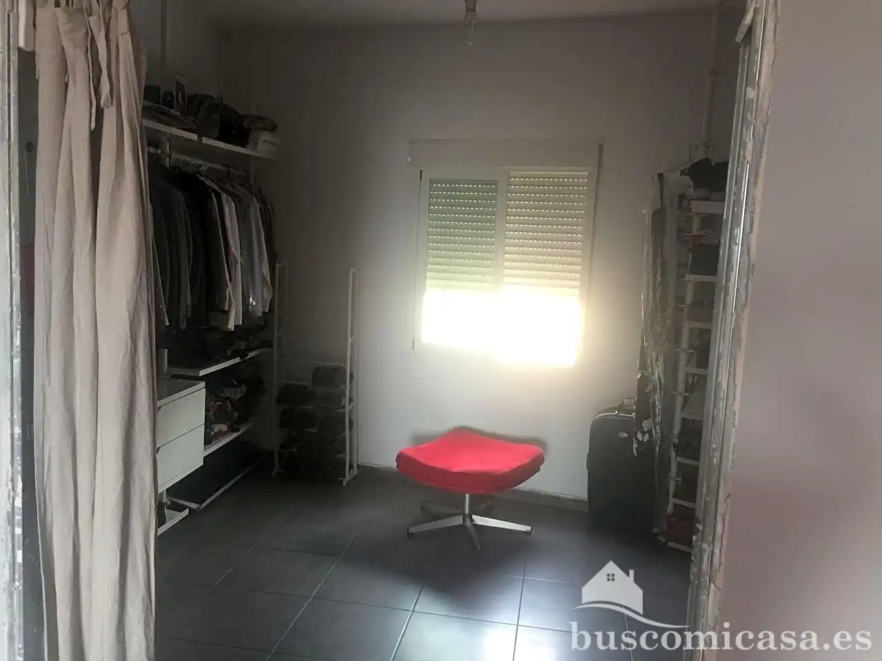 Dormitori de Finca rústica en venda en Linares amb Aire condicionat, Jardí privat i Terrassa