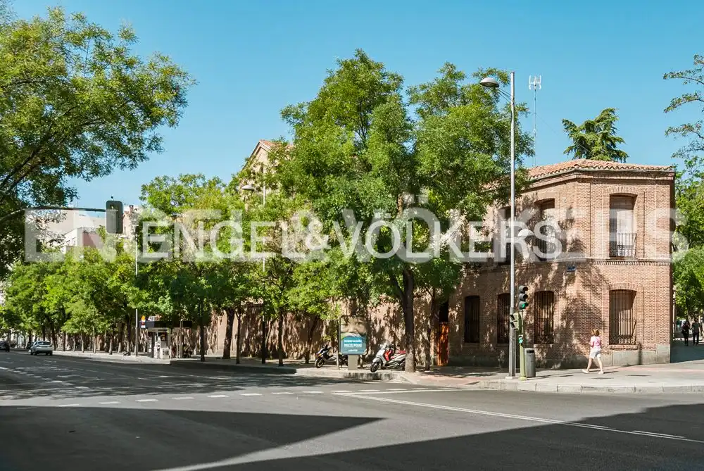 Vista exterior de Pis de lloguer en Madrid amb Aire condicionat, Calefacció i Parquet