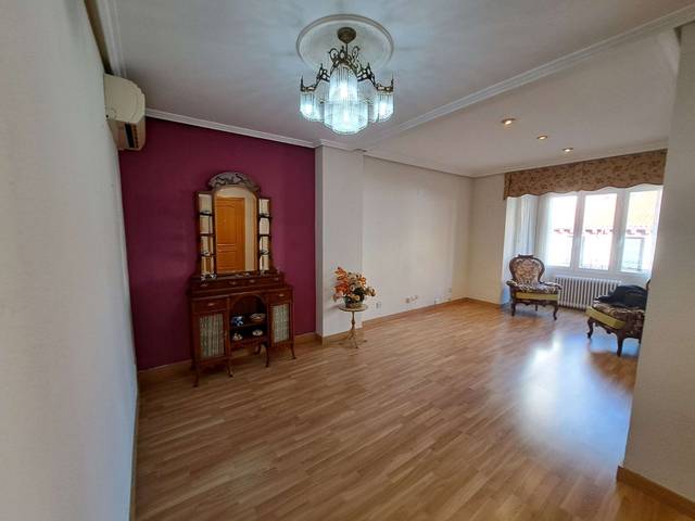 Piso en Venta en Conde Aranda en San Pablo