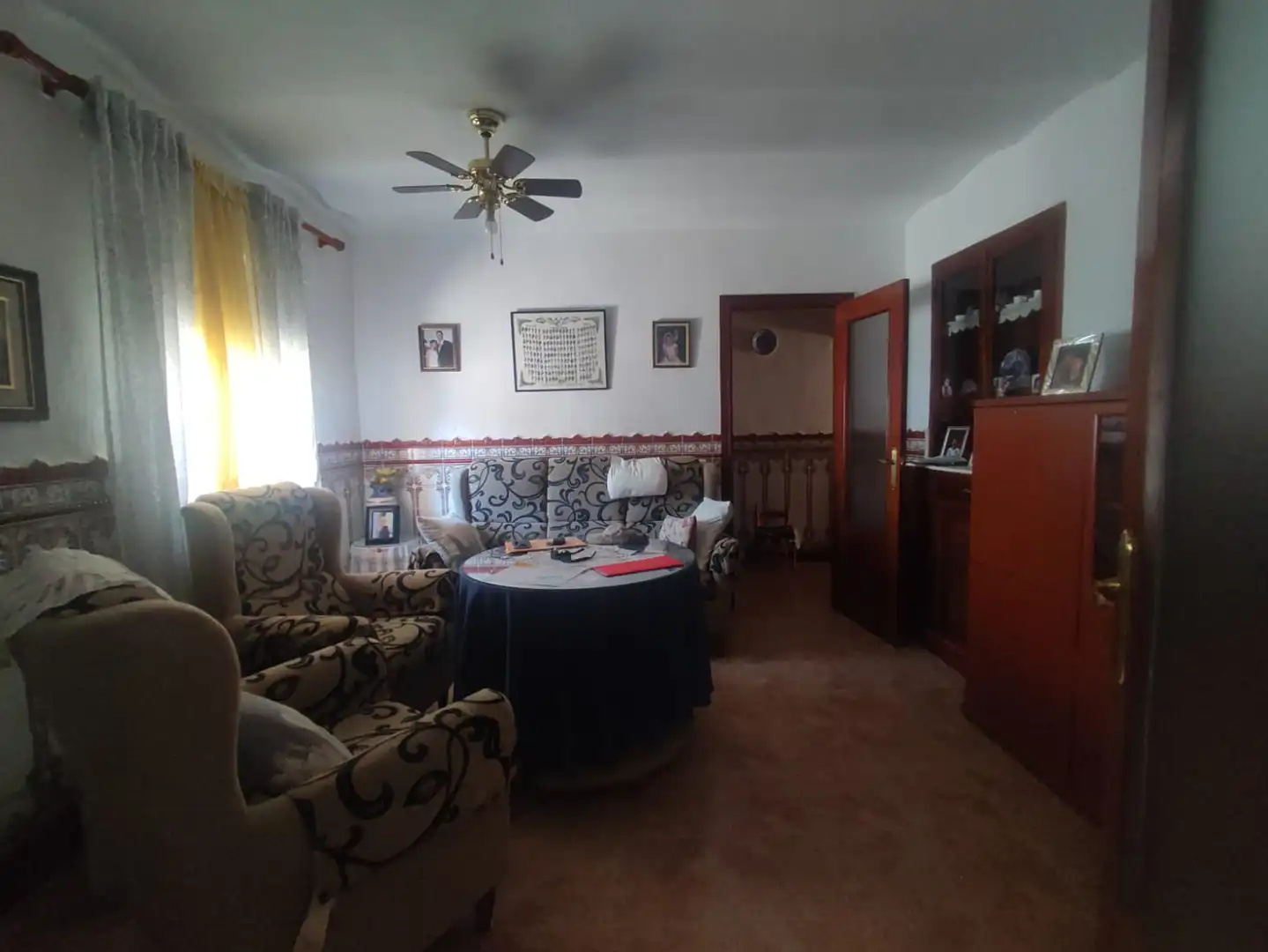 Sala d'estar de Casa o xalet en venda en La Aldea del Obispo  amb Moblat