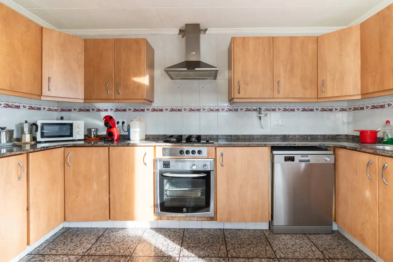 Küche von Country house zum Verkauf in Tortosa mit Privatgarten, Schwimmbad und Internet