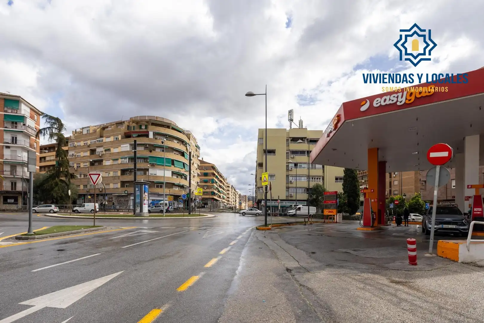 Vista exterior de Garaje en venta en Granada