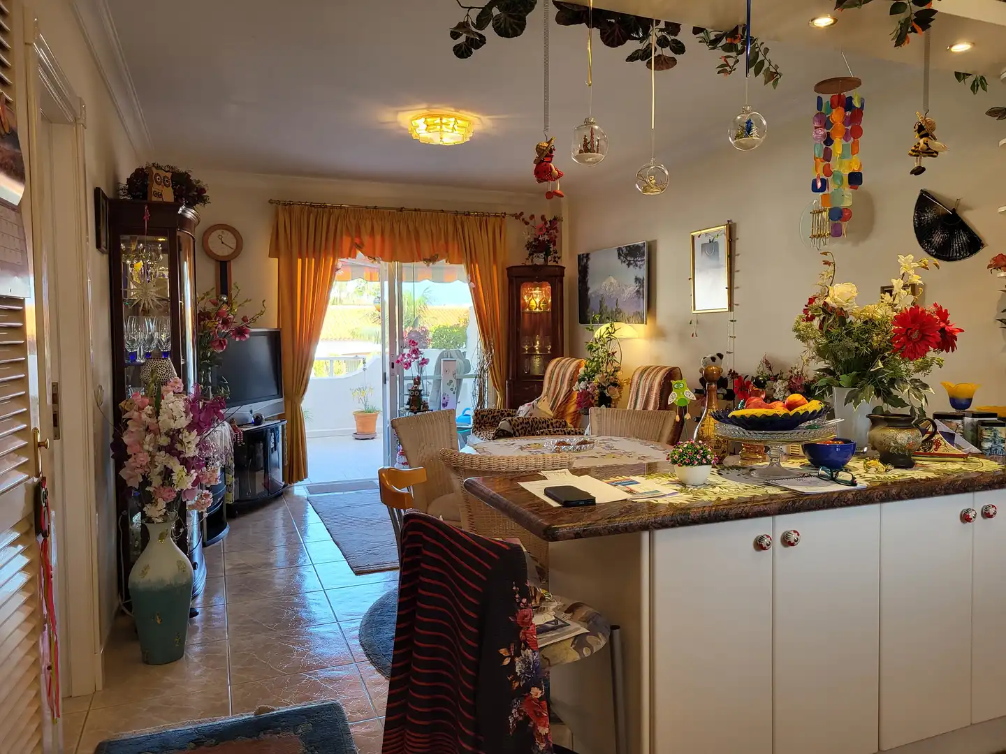 Living room of Attic for sale in Puerto de la Cruz  with Terrace, Swimming Pool and Furnished