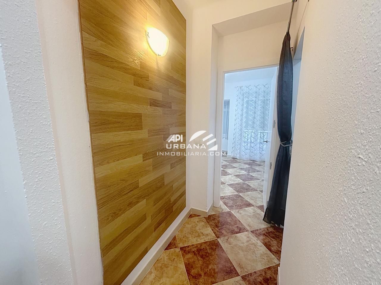 Piso en venta en Lucena con Balcón