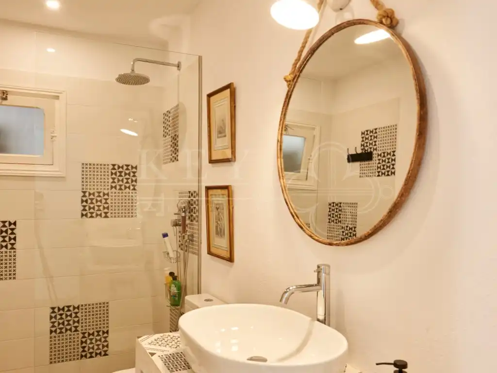 Bathroom of Houses for sale in Es Castell  with Air Conditioner, Heating and Private garden