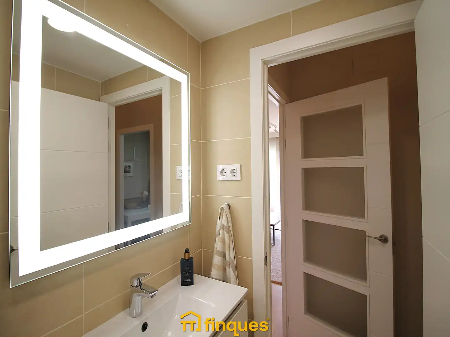 Baño de Piso en venta en Mollet del Vallès con Aire acondicionado, Calefacción y Parquet
