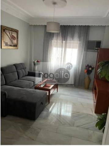 Casa-chalet en Alquiler en Colores -  Entreparques