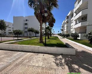 Exterior view of Flat to rent in El Puerto de Santa María  with Air Conditioner and Terrace