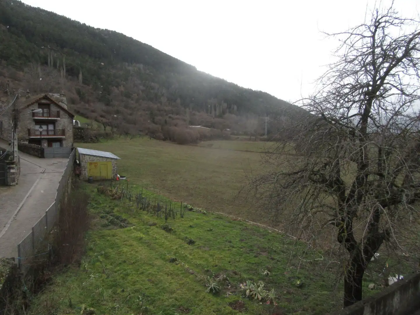 Finca rústica en venta en Villanúa con Calefacción, Terraza y Trastero