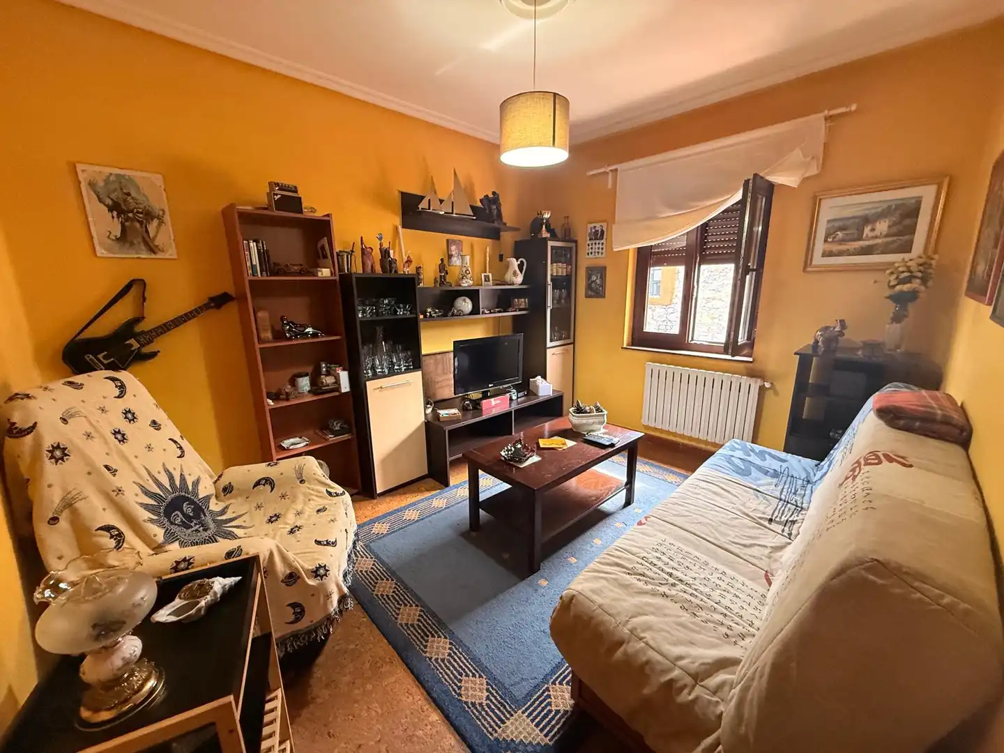 Sala de estar de Casa o chalet en venta en Oviedo  con Calefacción, Terraza y Trastero