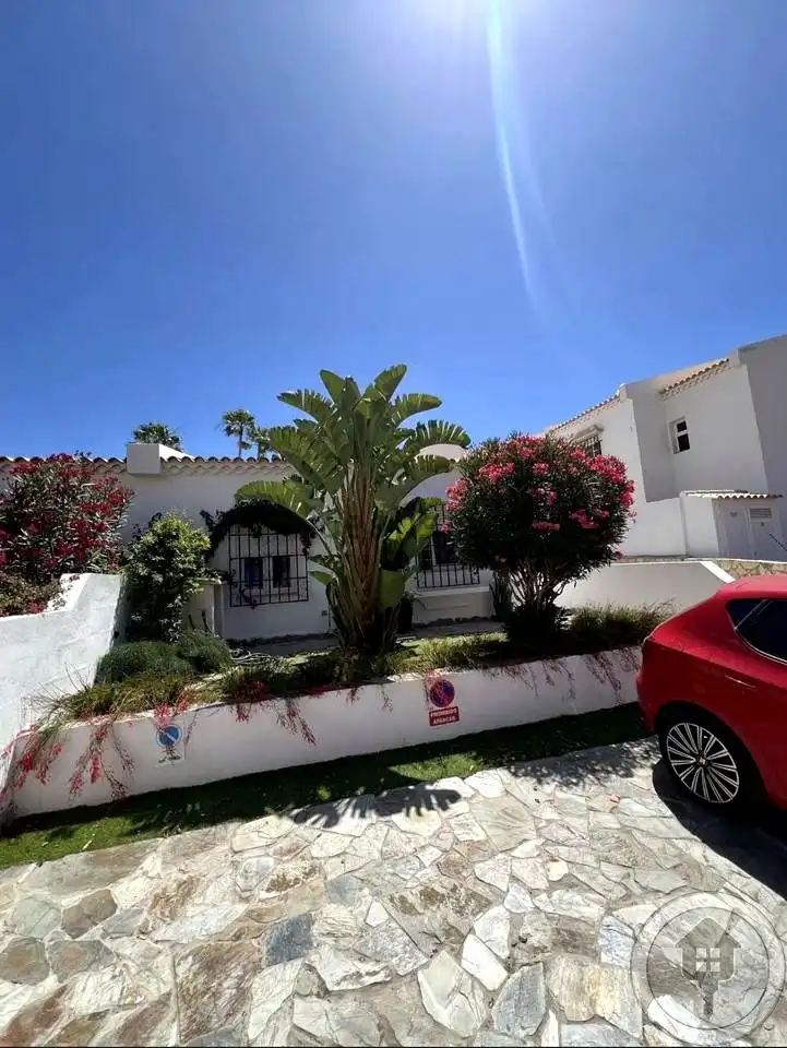 Bungalow amb piscina en venda a J.M. Galván Bello, imagen 37