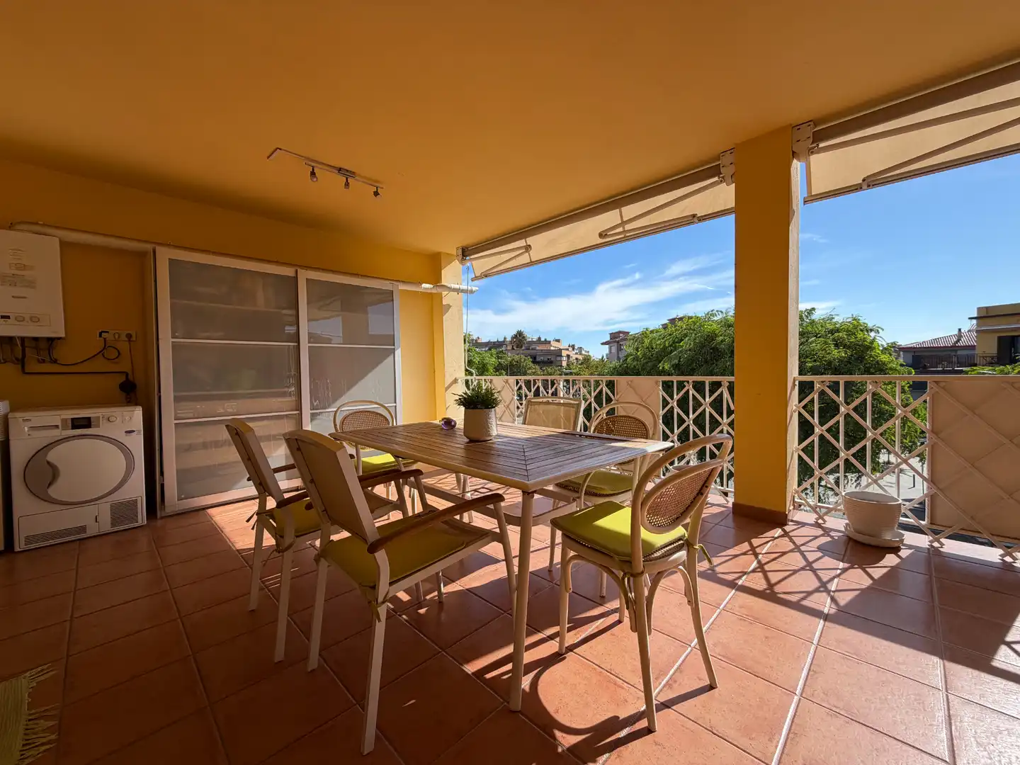 Terrassa de Apartament en venda en Roses amb Aire condicionat, Calefacció i Parquet