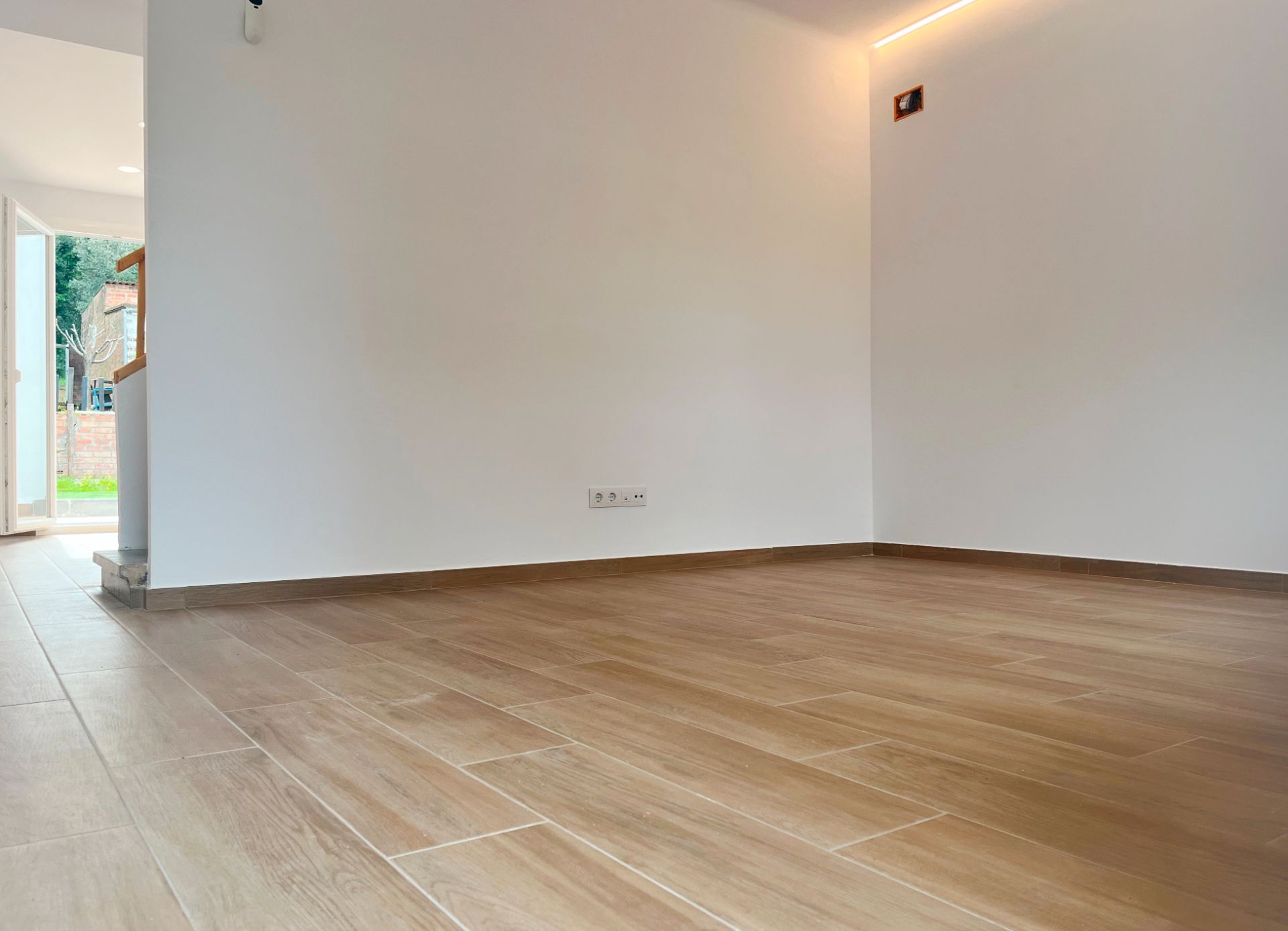Single-family semi-detached for sale in Palau