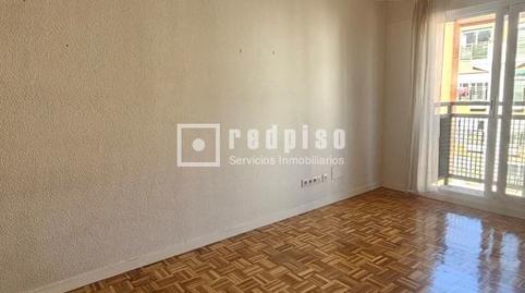 Photo 4 of Flat for sale in General Palanca, Delicias, Madrid