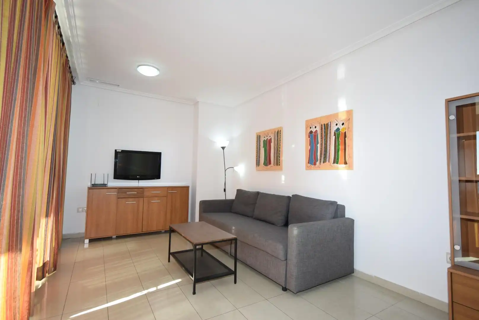 Sala de estar de Apartamento en venta en Benidorm con Aire acondicionado, Calefacción y Jardín privado