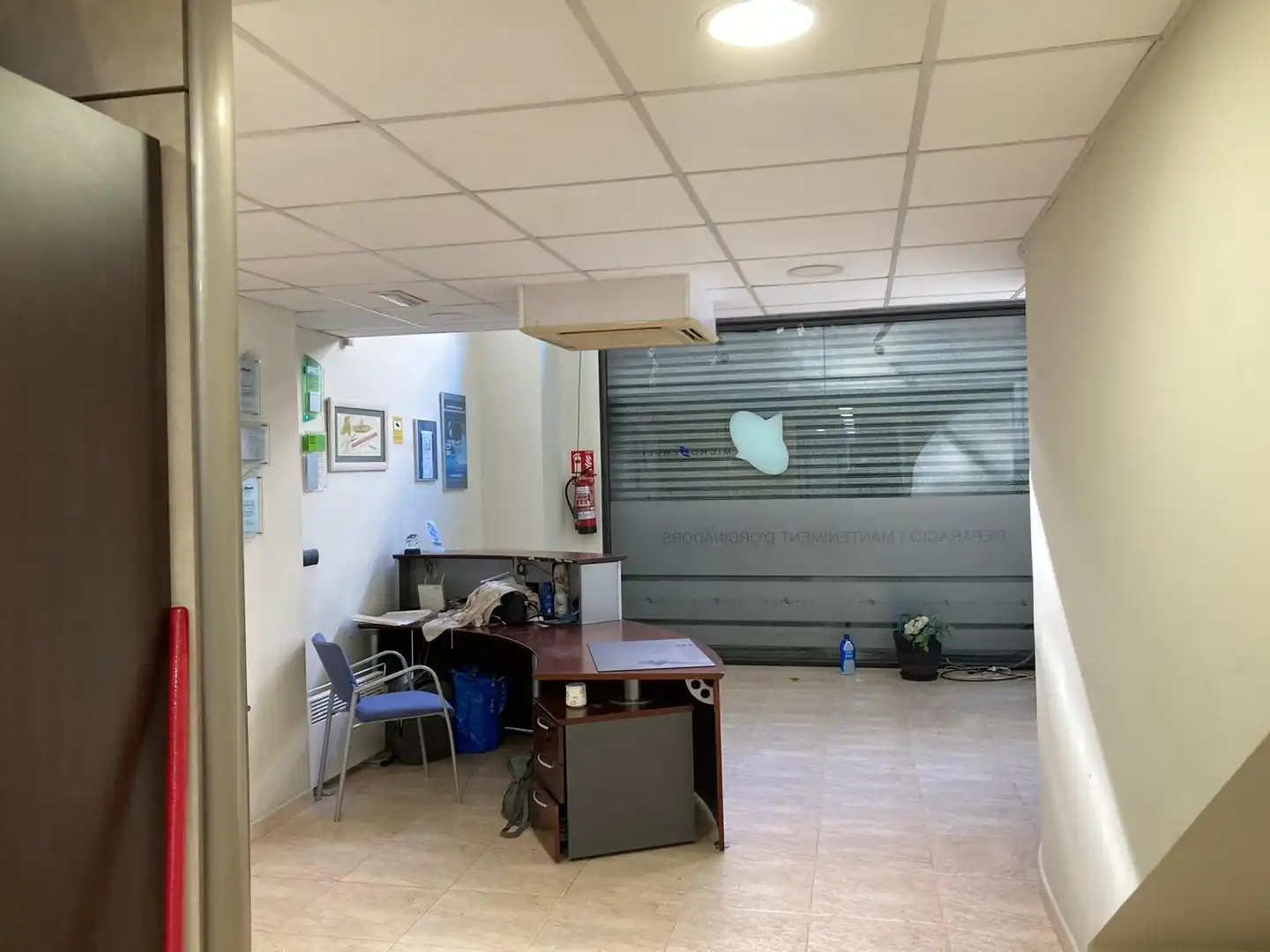 Commercial properties for sale in Barcelona  with Air Conditioner