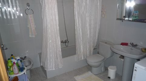Foto 4 de Casa o chalet en venta en Calle Cucos, Cacabelos, León
