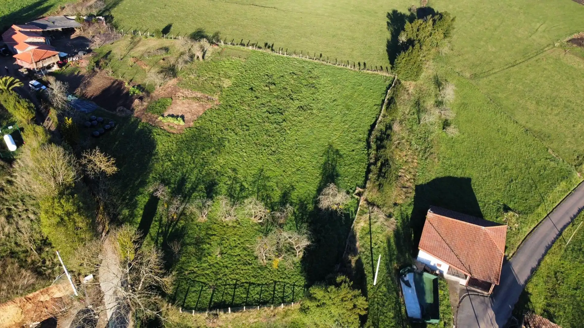 Residencial en venda en Las Regueras  