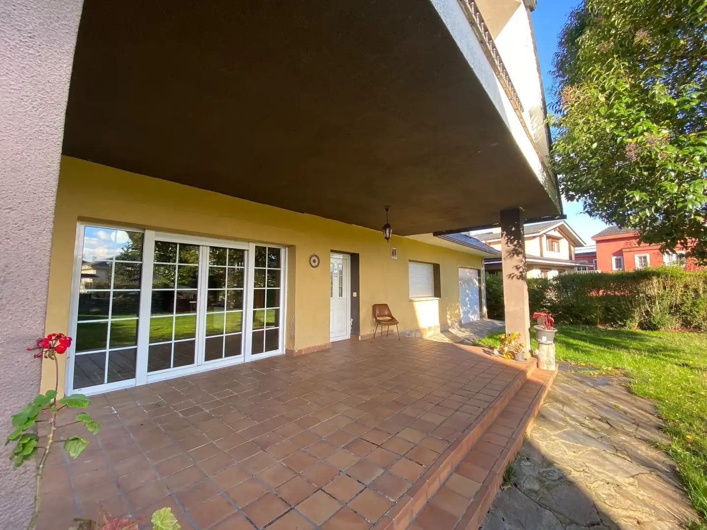 Vista exterior de Casa o xalet en venda en Lugo amb Calefacció