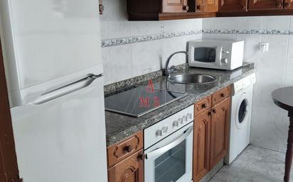 Cuina de Pis en venda en Valencia de Don Juan amb Calefacció i Moblat
