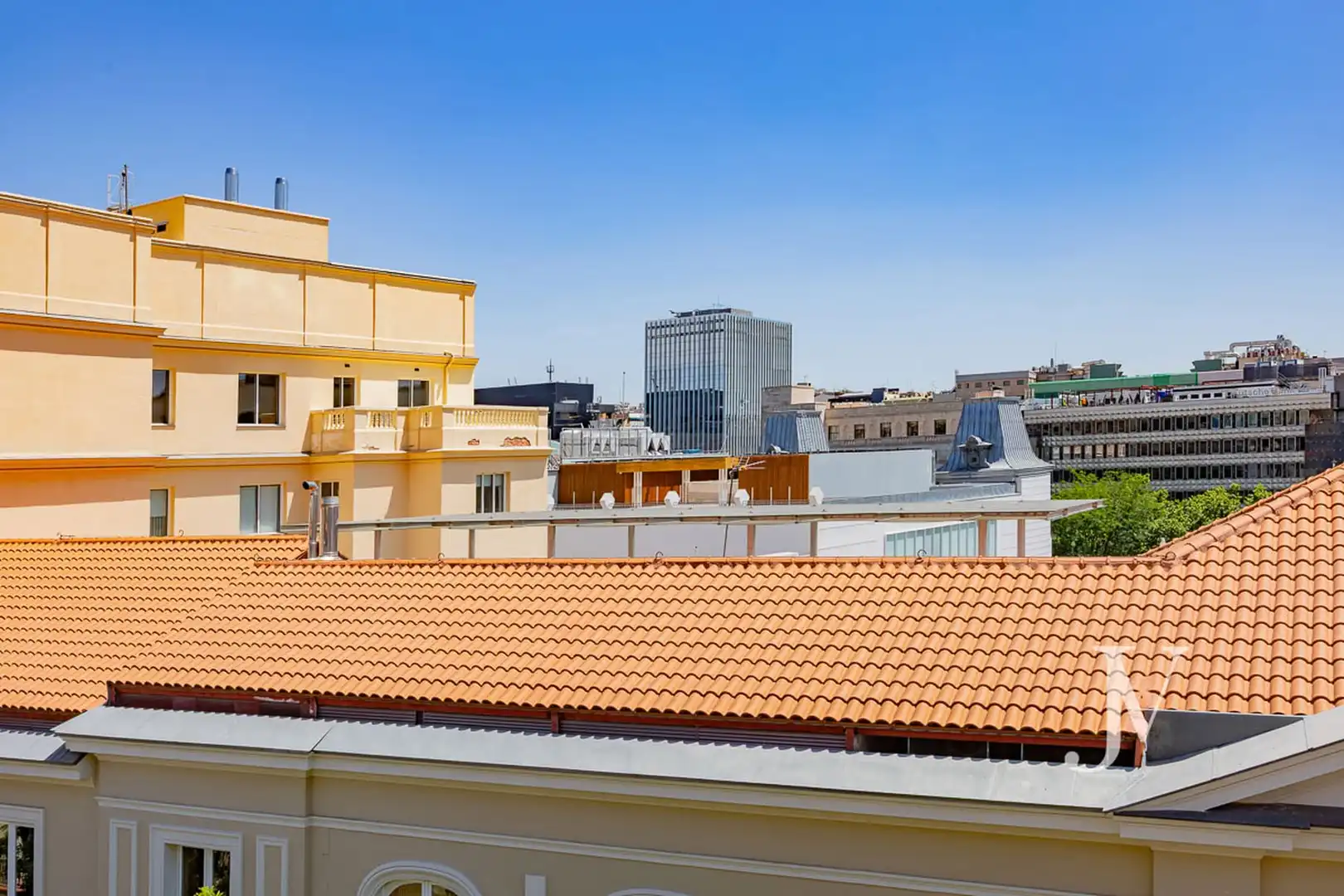 Terrassa de Pis de lloguer en Madrid amb Aire condicionat, Calefacció i Forn