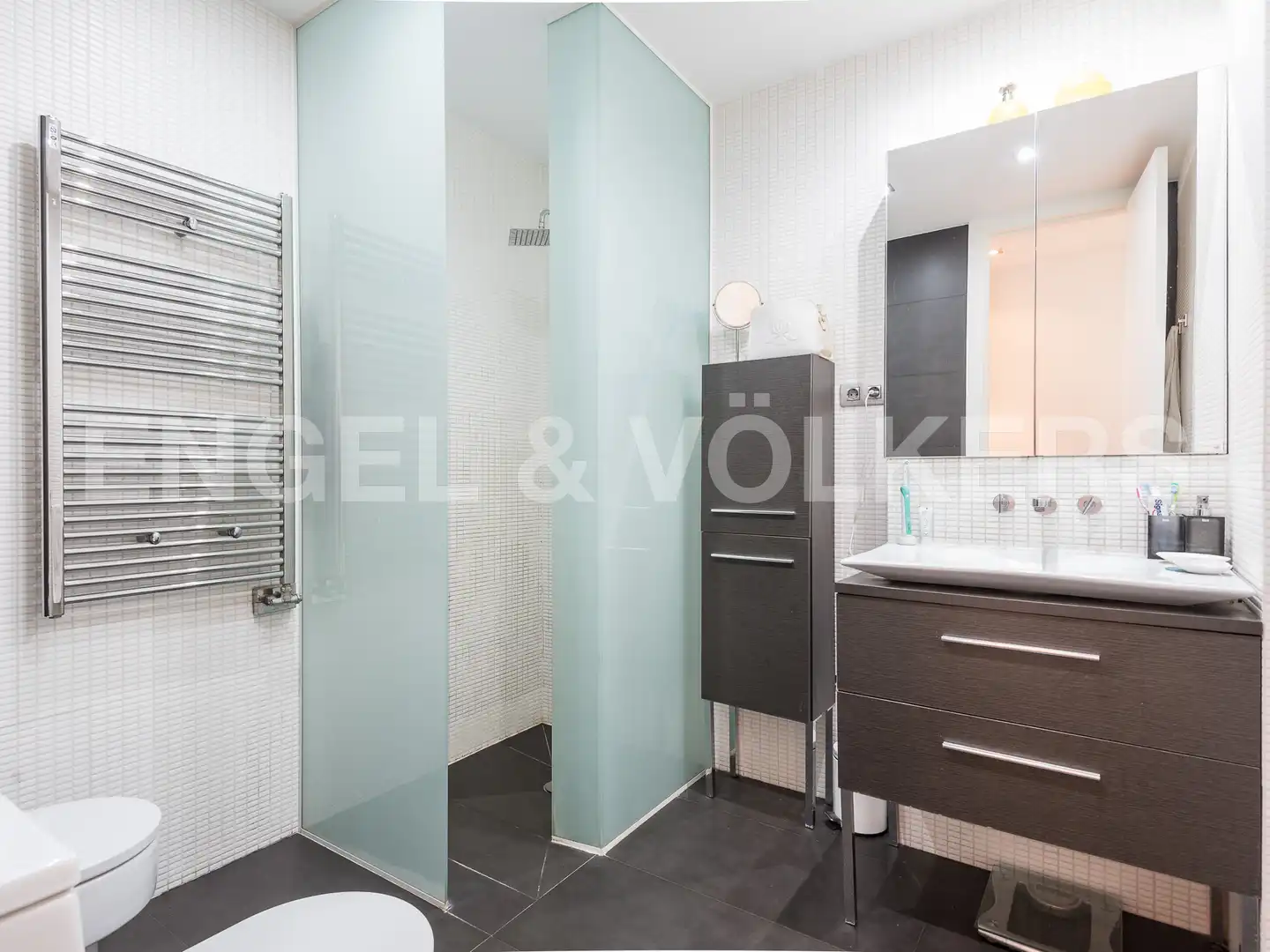 Baño de Casa o chalet en venta en Barcelona con Aire acondicionado, Calefacción y Jardín privado