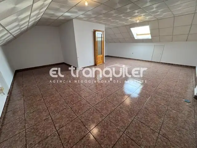 Villa con giardino in affitto a Calle De las hayas, imagen 39