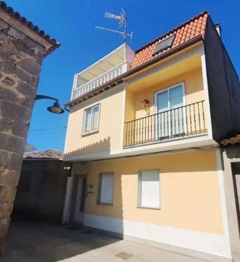 Casa adosada en venda a Avenida de Vilariño, 15, Cambados
