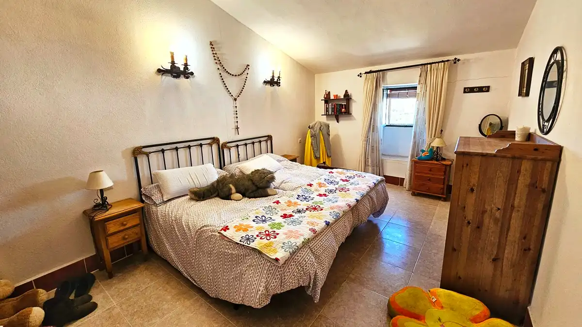 Dormitori de Casa o xalet en venda en Almonaster la Real amb Jardí privat, Terrassa i Traster