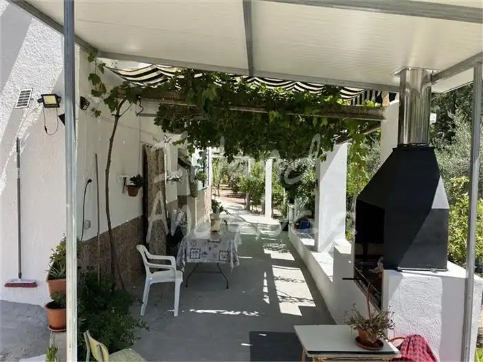 Terrassa de Finca rústica en venda en Castillo de Locubín amb Piscina i Internet
