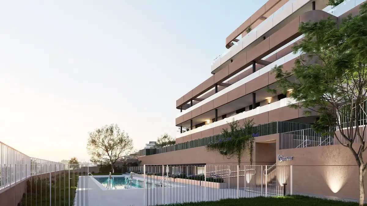 Vista exterior de Planta baixa en venda en Estepona amb Aire condicionat, Jardí privat i Traster