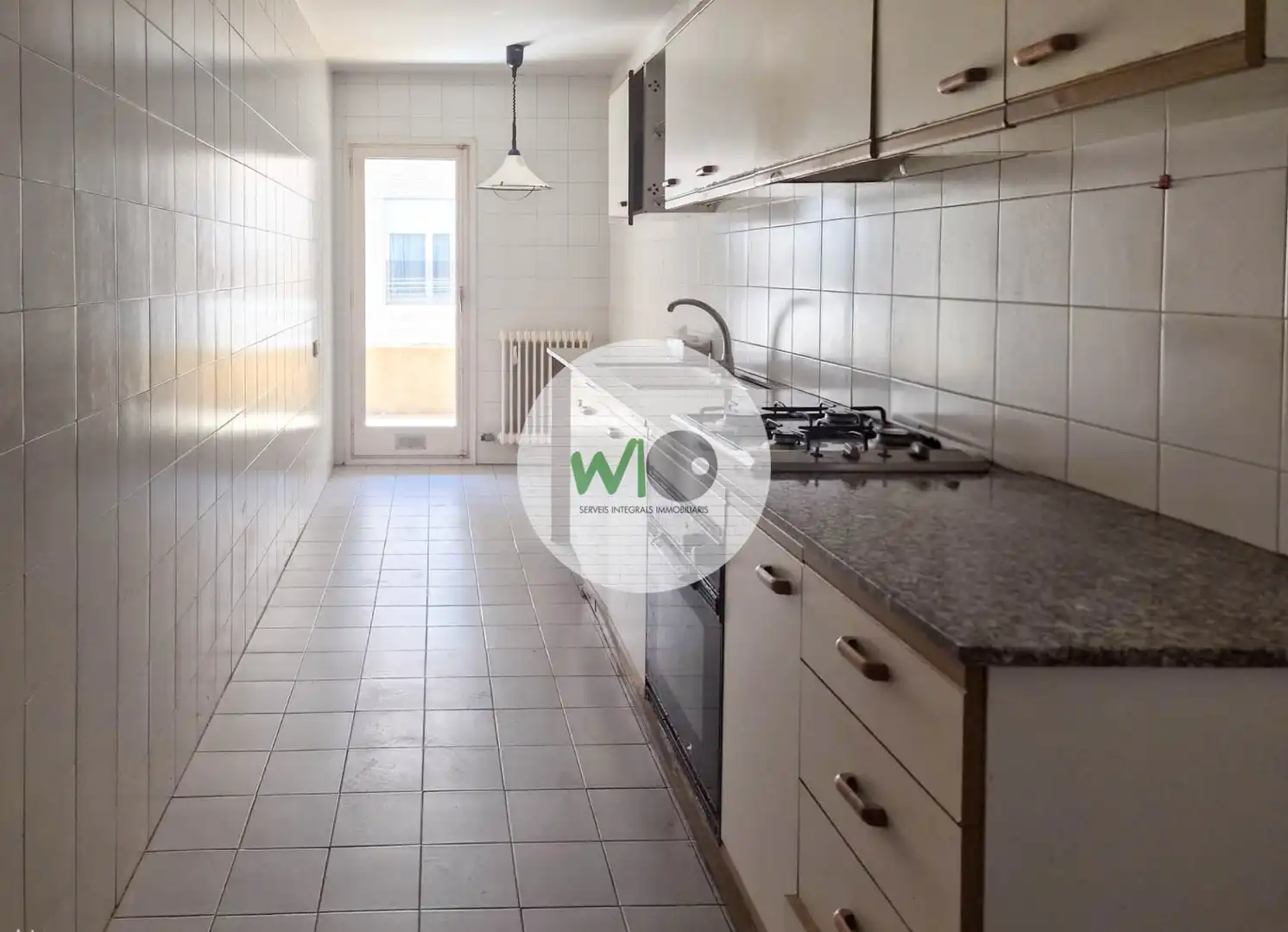 Cocina de Piso en venta en Girona con Terraza y Balcón