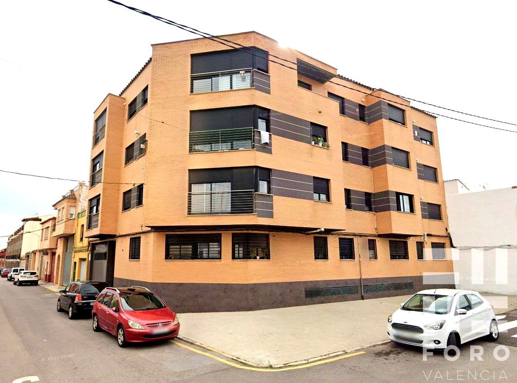 Vista exterior de Pis en venda en Castellón de la Plana / Castelló de la Plana