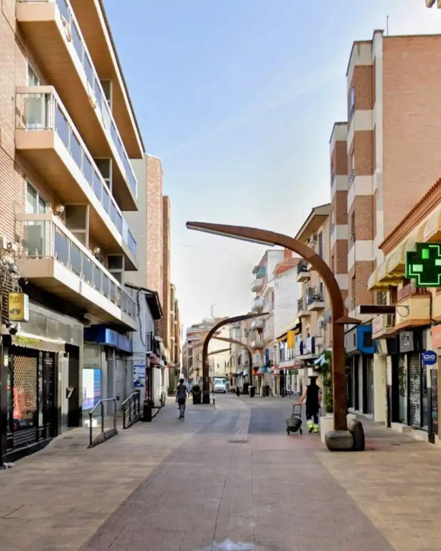 Vista exterior de Pis en venda en Torrejón de Ardoz amb Aire condicionat i Calefacció