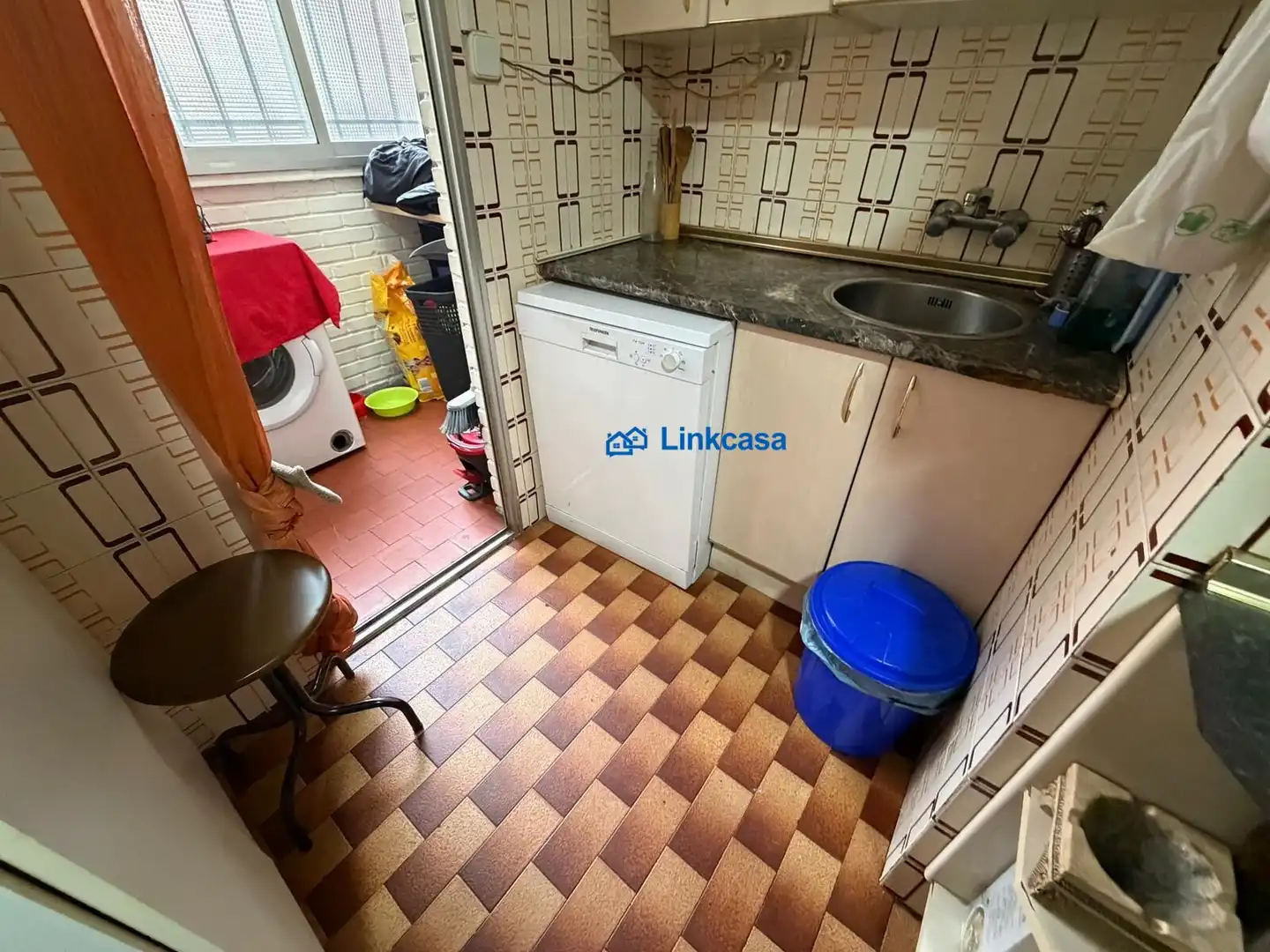 Kitchen of Flat for sale in Fuenlabrada  with Air Conditioner, Heating and Balcony