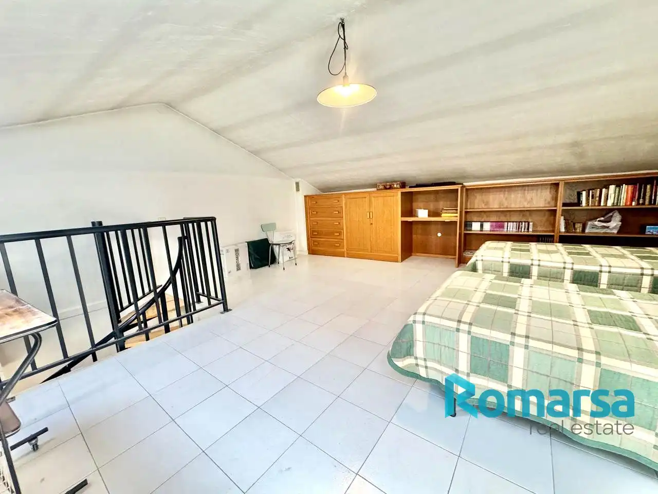Piso en venta en Ávila con Calefacción, Parquet y Trastero