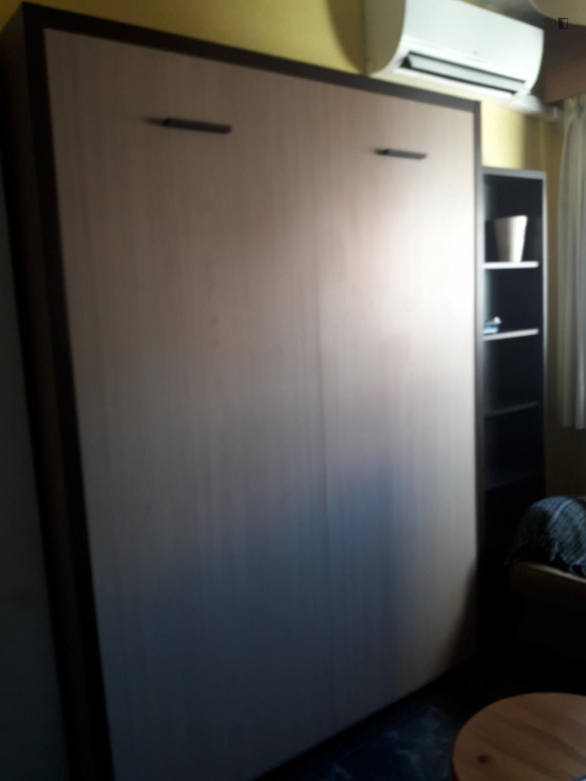 Estudio de alquiler en  Madrid Capital con Aire acondicionado, Calefacción y Amueblado