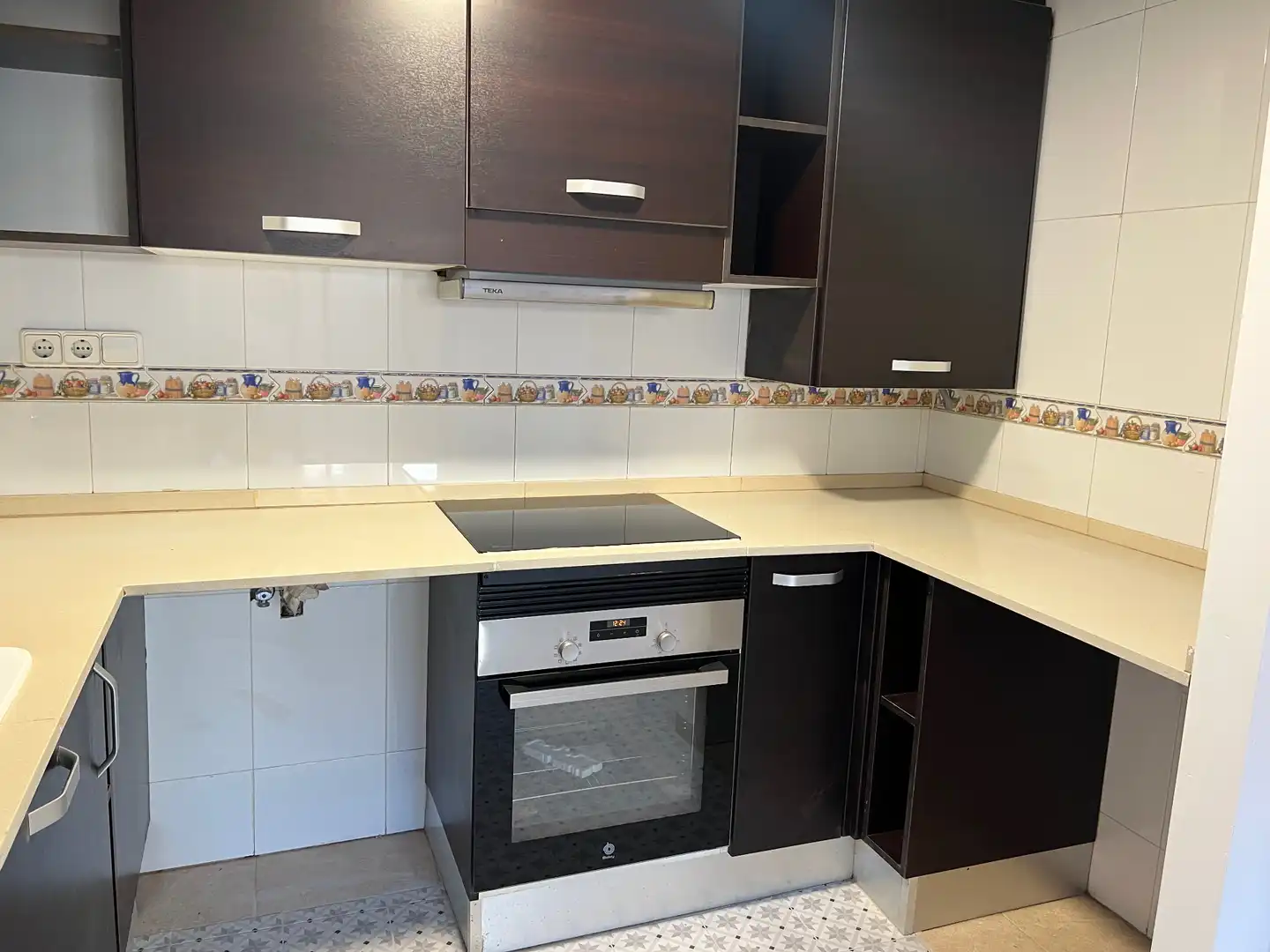 Kitchen of Flat for sale in Mataró  with Heating, Storage room and Oven