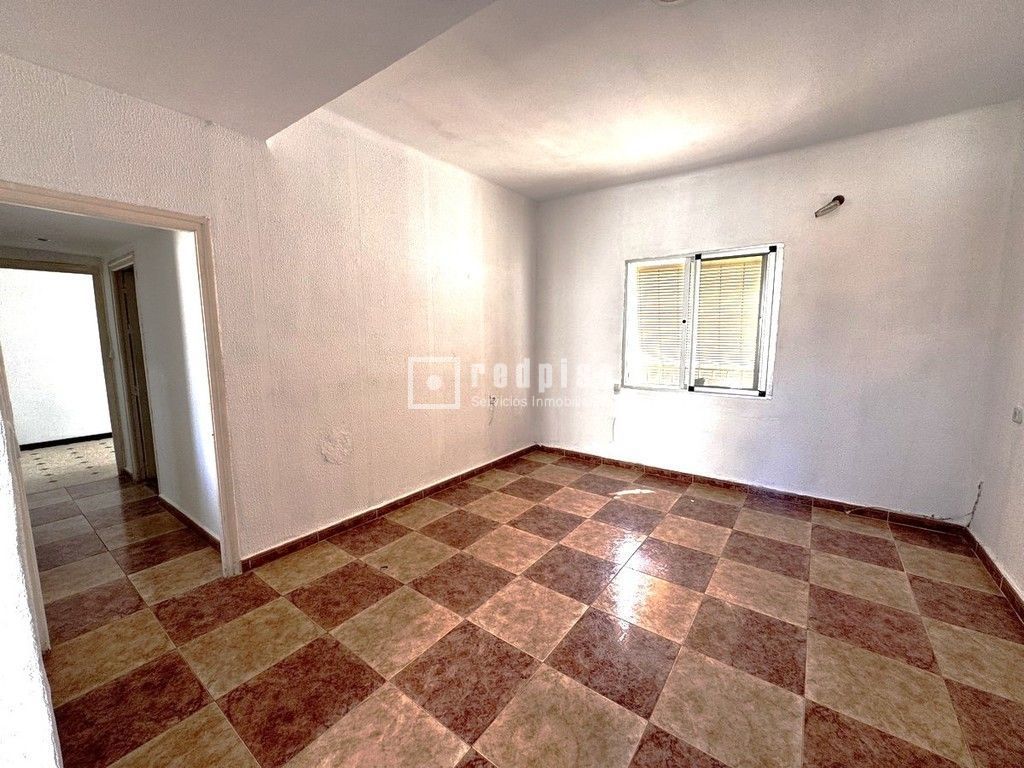 Piso en venta en Girón - Las Delicias